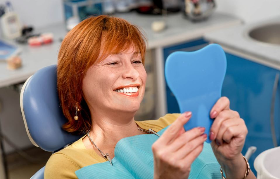Pros and Cons of Mini Dental Implants